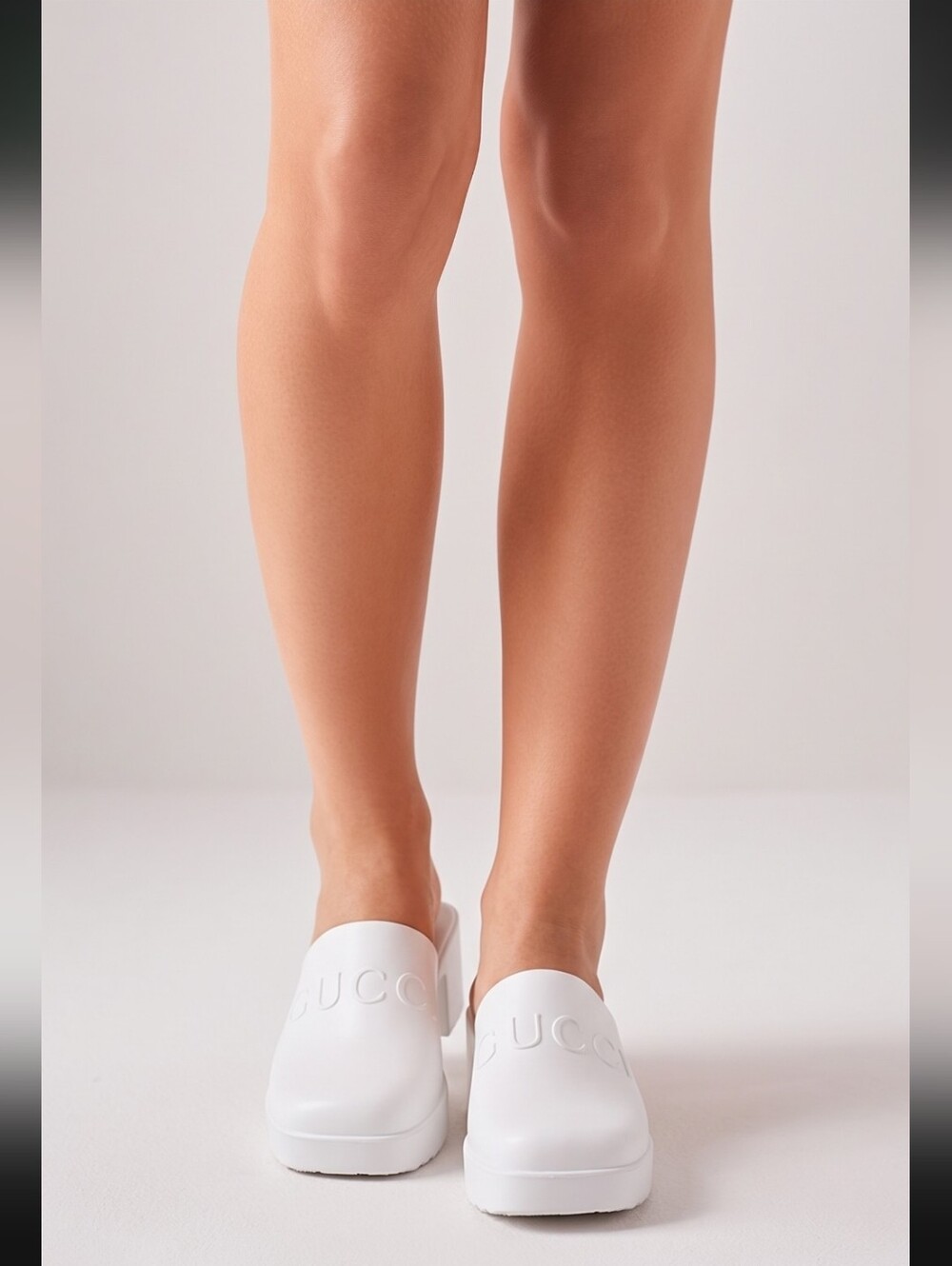 GUCCI white Clogs